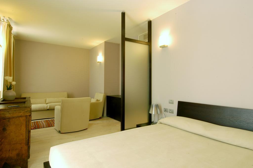 Albergo Grand Italia Quarona 部屋 写真